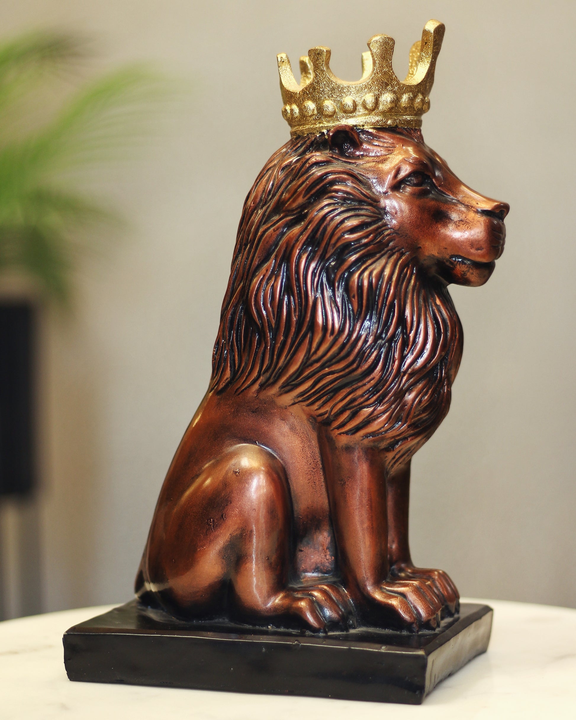 Lion - Resin Art Work Right View